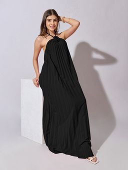 SHOWOFFFF - Women Pleated Black Halter Neck Maxi Dress