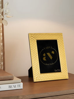 Aarvi Decor - Metal Hive Luxe Tabletop Decorative Photo Frame For Home Gold 5 X 7 Inches