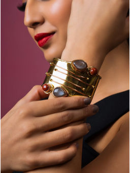 Queens Jewels - Gold Plated Garnet Jaspar Cuff