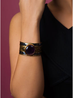 Queens Jewels - Midnight Black Onyx Cuff