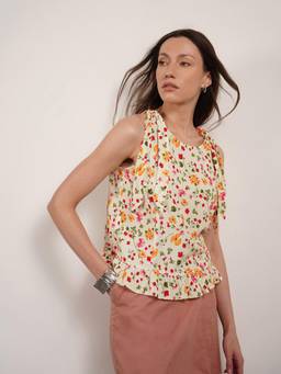 FABLE STREET - Off White Viscose Regular Fit Sleeveless Round Neck Top