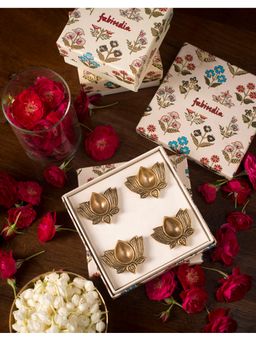 Fabindia - Brass Mivaan Lotus Diya Gift Set