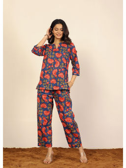 Kaori By Shreya - Blue Floral Print Round Neck Co-Ord (Set of 2)