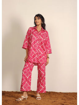 Kaori By Shreya - Pink and White Oversized Co-Ord (Set of 2)