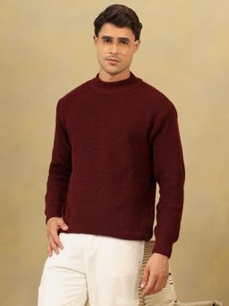 Kvetoo - Men Wine Acrylic Textured Regular Fit Sweater