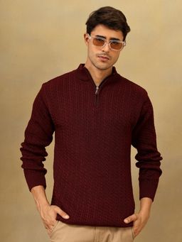 Kvetoo - Men Wine Acrylic Textured Regular Fit Sweater