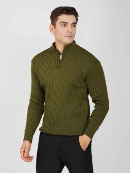 Kvetoo - Men Olive Acrylic Textured Regular Fit Sweater