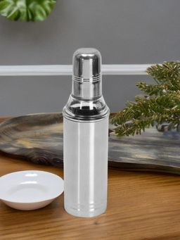 At Home by Nilkamal - Ayodhya Bottle Shape 500ml Oil Pourer (Silver)