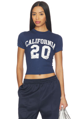 superdown - Arianah Tee