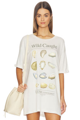 The Laundry Room - Wild Caught Oyster Market Oversized Tee