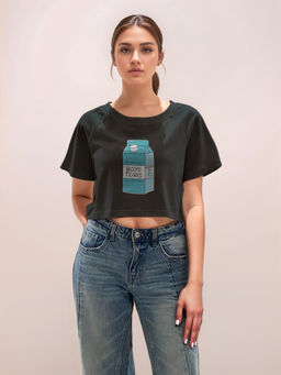 Zink London - Women Black Graphic Crop T-Shirt