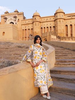 Bannhi by Priyanka Rathore - Off-White and Yellow Floral Printed Chanderi Kurta With Pant and Dupatta