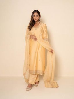 Kameez - Luxe Peach Chanderi Gota Patti Kurta with Pant and Dupatta