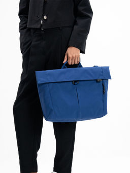DailyObjects - Unisex Solid Pivot Messenger Bag With Detachable Strap - Lagoon (M)