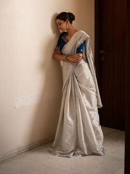 PRIYANKA RAAJIV - Alisha Silver Silk Tissue Chanderi Saree with Unstitched Blouse