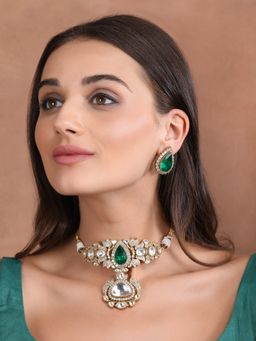 Auraa Trends - Gold Plated Kundan Polka & Green Stone Choker Jewellery Set