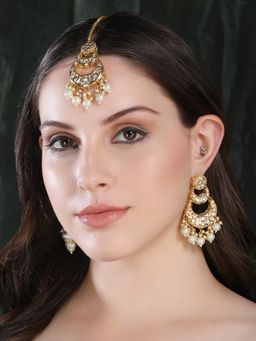 Auraa Trends - 22K Gold-Plated White Kundan Jewellery Sets