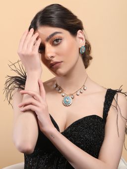 Auraa Trends - 22Kt Gold Plated Kundan Blue Jewellery Set