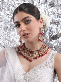 Auraa Trends - 22Kt Gold Plated Kundan Red Jewellery Set