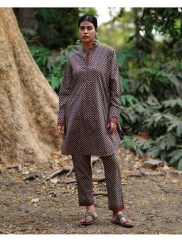 Chidiyaa - Brown Pure Cotton Stripes Hand Block Kurta with Pant Co Ord