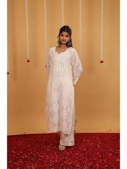 Rivaz Threads and Co - Fiza Pure Kota Doria Chikankari Kurta In White
