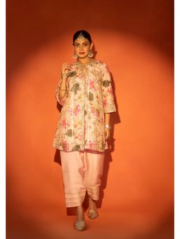 Tanu Malhotra - Floral Pink Kurta with Pant and Dupatta