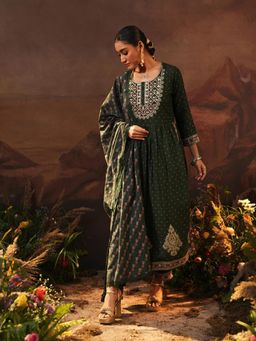 ISHIN - Green Rayon Kurta with Pant and Dupatta (Set of 3)