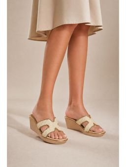 SCENTRA - Women Gold Wedges