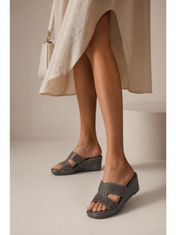 SCENTRA - Women Grey Wedges
