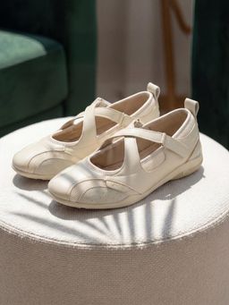Yoho - Juno Bells Brown Sneakers