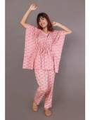 Pink color option, Currently selected