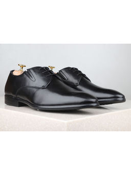 PRIVO - Black Lace Up Derbies