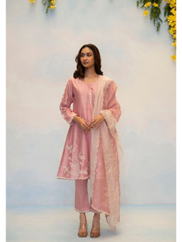 AM by Anita Mittal - Seher Silk Chanderi Pink Kurta with Pant and Dupatta