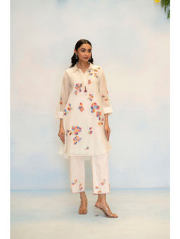 AM by Anita Mittal - Aab Mul Chanderi White Top with Pant and Inner Co-Ords
