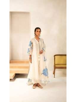 AM by Anita Mittal - Zoya Mul Chanderi Off White Anarkali with Pant and Dupatta