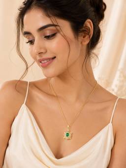 AANURA - 18K Gold Plated Green Turtle Crystal Necklace
