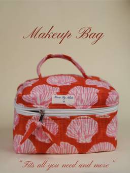 Kaira By Nikita - Red Shell Makeup Vanity Bag