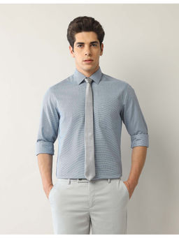 Arrow - Men Textured Manhattan Slim Fit Shirt Teal
