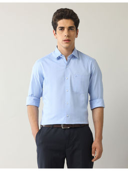 Arrow - Men Solid Manhattan Slim Fit Shirt Blue