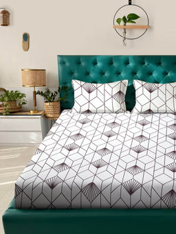 Rosara Home - Burgundy Geometric 144 Tc Bedsheet with Pillow Covers