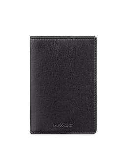 Brown Bear - Classic Passport Cover in Genuine Leather Black