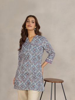 Fabindia - Blue Floral Slim Fit Kurti