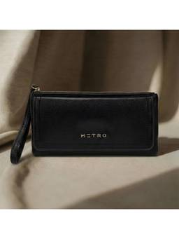 Metro - Women's Black Wallet (10)