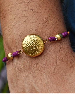 BeAbhika - Golden Crescent Rakhi