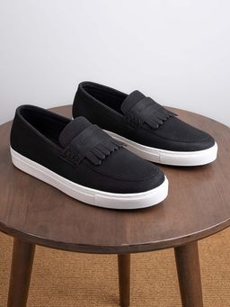 Styli - Men Suede Casual Fringed Slip On Black Loafers