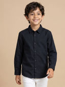 Navy Blue color option, Currently selected