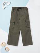 Green color option, Sold out, Currently selected