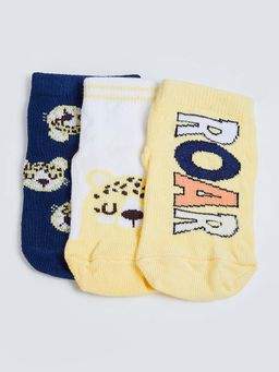 max - Boys Patterned Anti-Skid Socks (Pack Of 3)