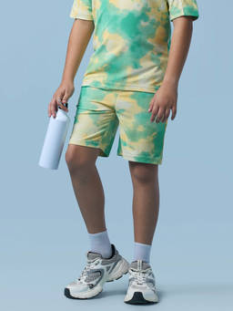 Technosport - Boys Green Tie & Dye Printed Regular Fit Shorts with MATPIQ