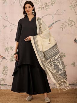 InWeave - Black Solid Kurta and Palazzo with Dupatta (Set of 3)